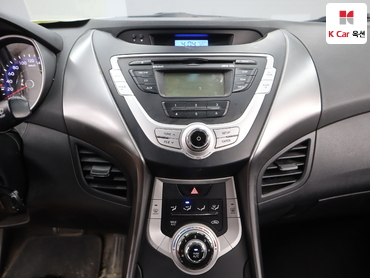 2011 - hyundai avante