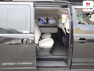 2019 - hyundai grand starex