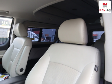 2019 - hyundai grand starex