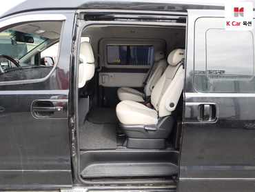 2019 - hyundai grand starex