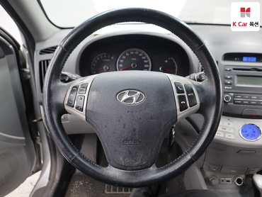 2009 - hyundai avante