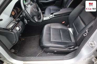 2010 - mercedes-benz e200