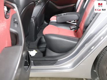 2012 - hyundai avante