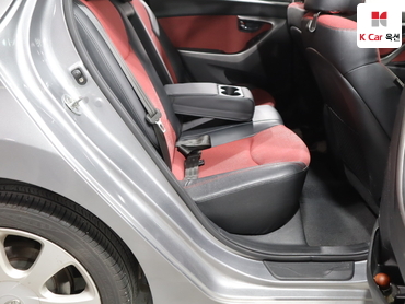 2012 - hyundai avante