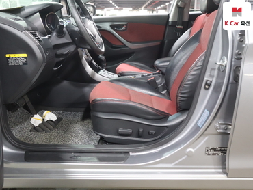 2012 - hyundai avante