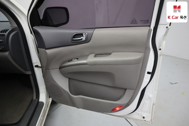 2013 - kia carnival