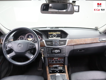 2012 - mercedes-benz e300