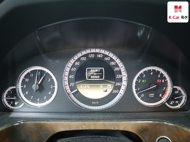 2012 - mercedes-benz e300
