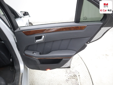 2012 - mercedes-benz e300