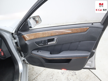 2012 - mercedes-benz e300