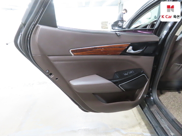 2016 - kia k7