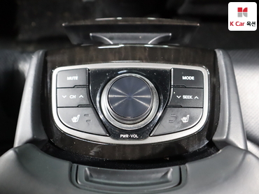 2011 - hyundai grandeur