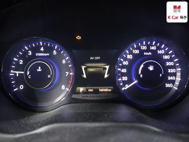 2011 - hyundai grandeur