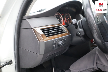 2006 - bmw 5 series