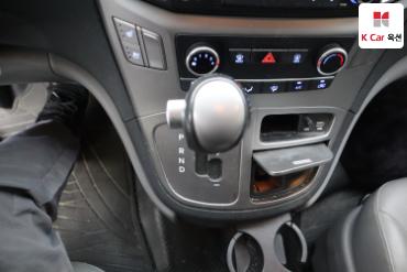 2020 - hyundai grand starex