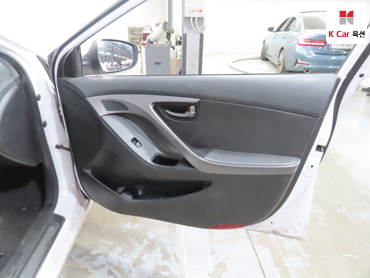 2014 - hyundai avante