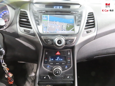 2014 - hyundai avante