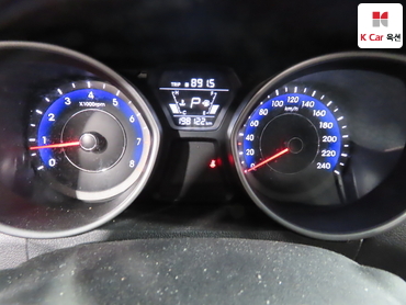 2014 - hyundai avante