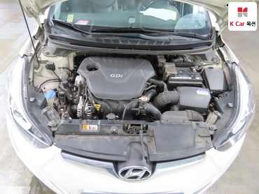 2014 - hyundai avante
