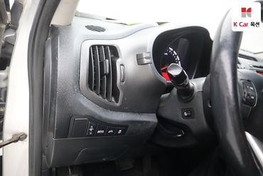 2012 - kia sportage