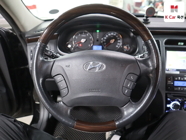 2009 - hyundai grandeur