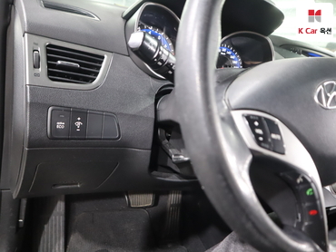 2011 - hyundai avante