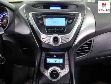 2011 - hyundai avante