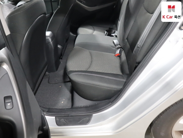 2011 - hyundai avante