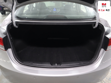 2011 - hyundai avante