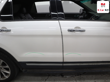 2016 - ford explorer