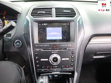 2016 - ford explorer