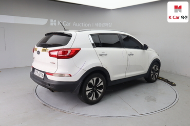 2012 - kia sportage