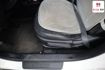 2011 - hyundai tucson
