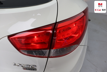 2011 - hyundai tucson
