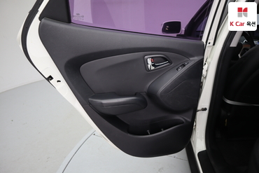 2011 - hyundai tucson
