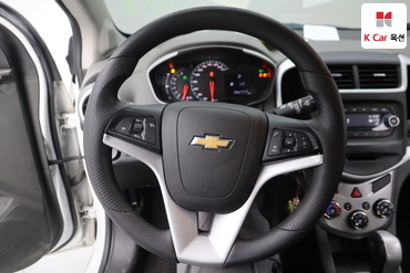 2017 - chevrolet aveo