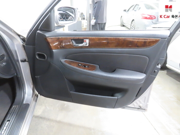 2009 - hyundai bh330