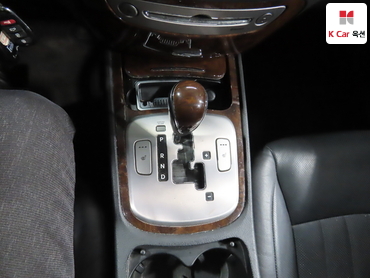2009 - hyundai bh330