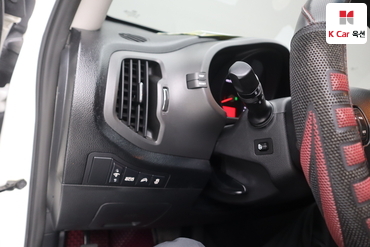 2012 - kia sportage