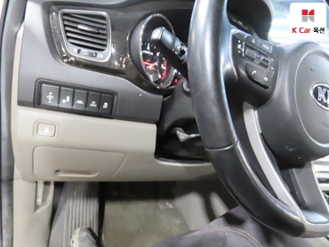 2019 - kia carnival