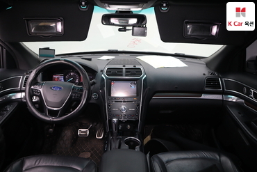 2016 - ford explorer