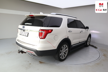 2016 - ford explorer