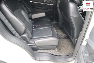 2016 - ford explorer