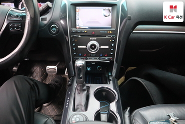 2016 - ford explorer