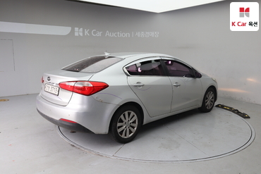 2014 - kia k3