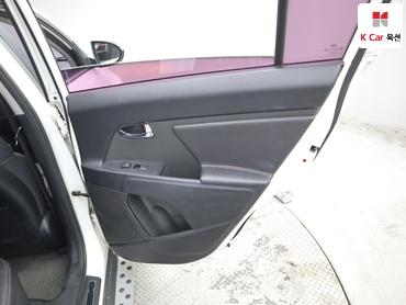 2011 - kia sportage
