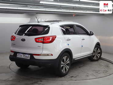 2011 - kia sportage