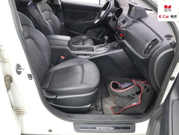 2011 - kia sportage