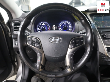 2014 - hyundai grandeur