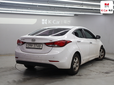 2014 - hyundai avante
